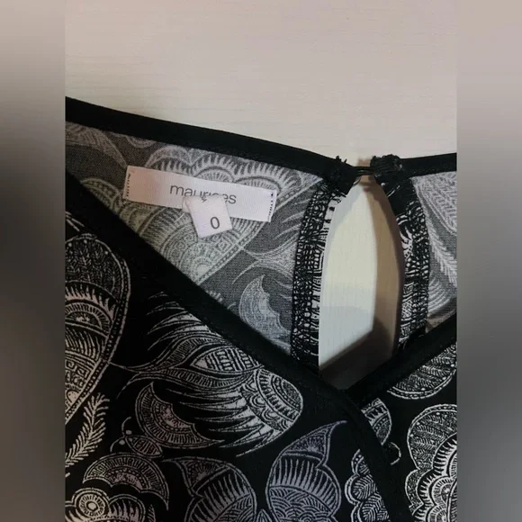 Maurices Monochrome Butterfly Pattern Tie Waist Dress Plus Size 0 - Picture 2 of 3